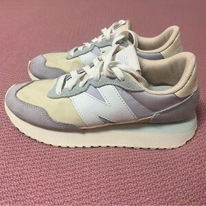 New Balance 237 Violet Haze/Macadamia Nut The Intelligent Choice 237 | Size 6.5